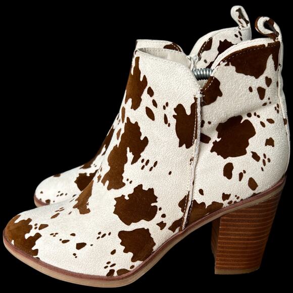 MIA Women's Size 6.5 Ivory Brown Cow Print Ankle Boots Heeled Western Boots - Picture 1 of 14